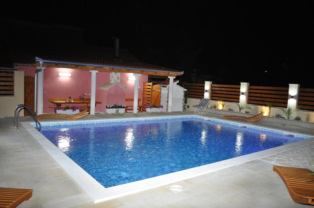 Apartmani Galeb Biograd Na Moru Buitenkant foto