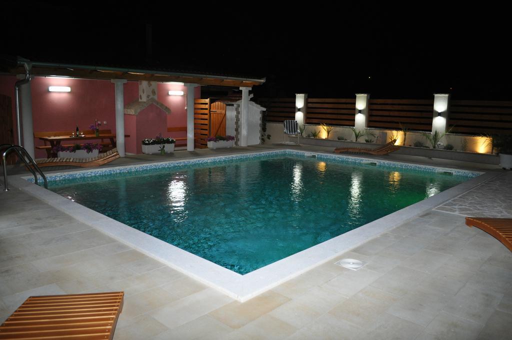 Apartmani Galeb Biograd Na Moru Buitenkant foto